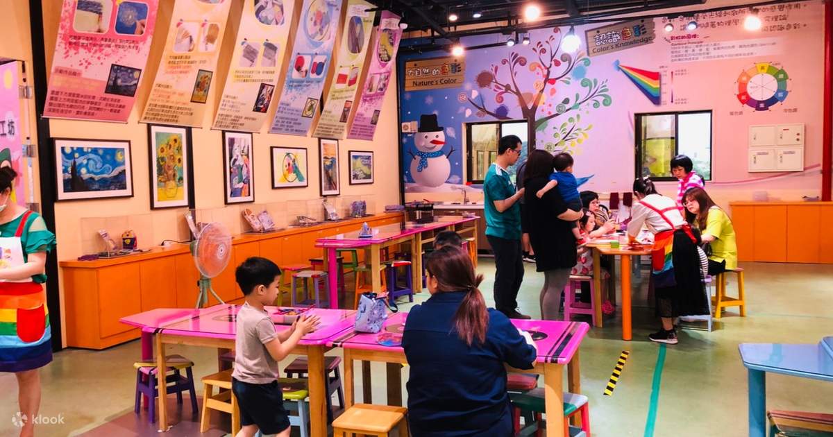 Lucky Art Crayon Factory Admission Ticket Klook Singapore